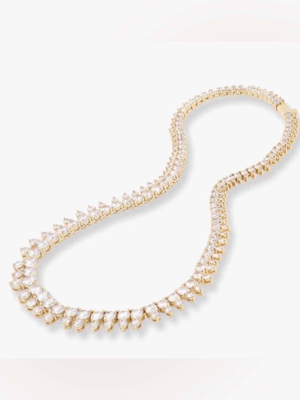 Melinda Maria She's an Icon Riviera Tennis Necklace 16"
Gold|White Diamondettes